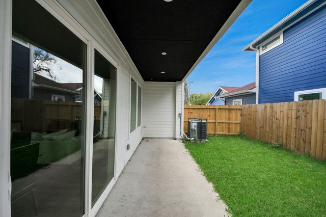 505 Middle Street, Houston, TX 77003