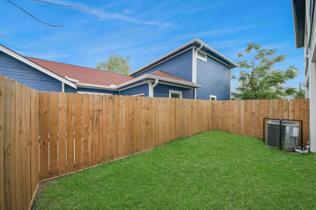 505 Middle Street, Houston, TX 77003