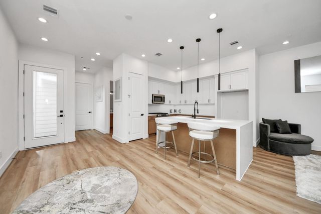 505 Middle Street, Houston, TX 77003