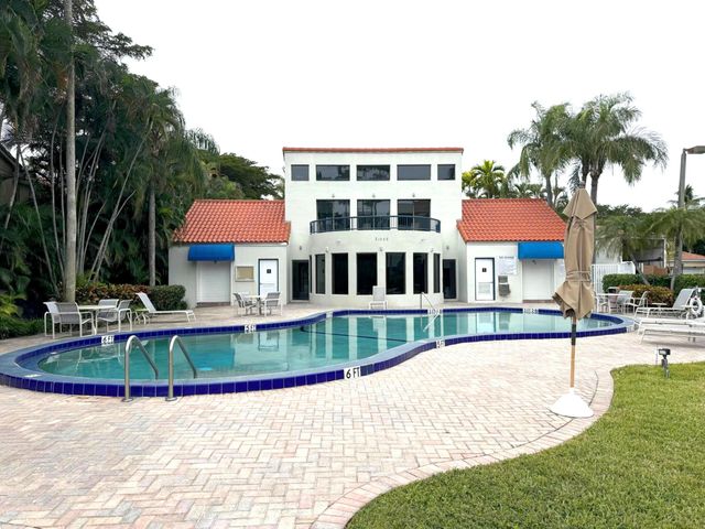 21085 NE 34th Avenue 404-1, Aventura, FL 33180