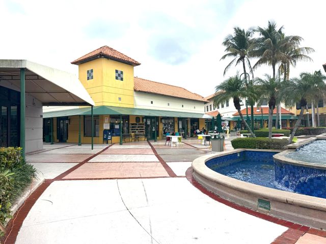 21085 NE 34th Avenue 404-1, Aventura, FL 33180