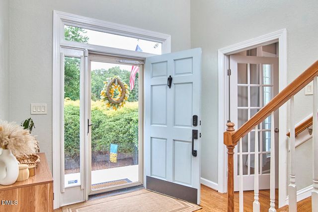 105 Weatherly Place, Cary, NC 27518