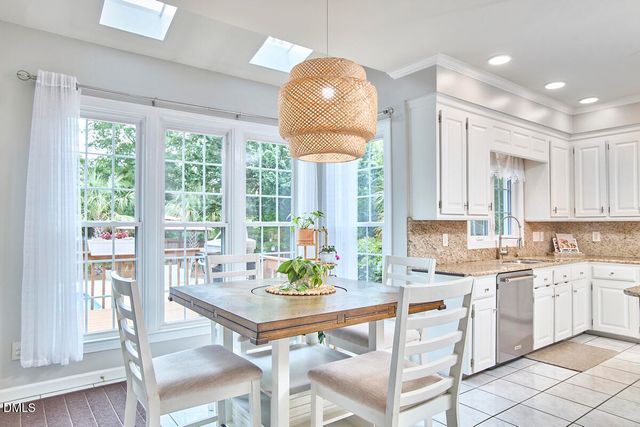 105 Weatherly Place, Cary, NC 27518