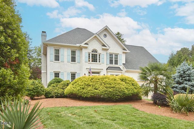 105 Weatherly Place, Cary, NC 27518