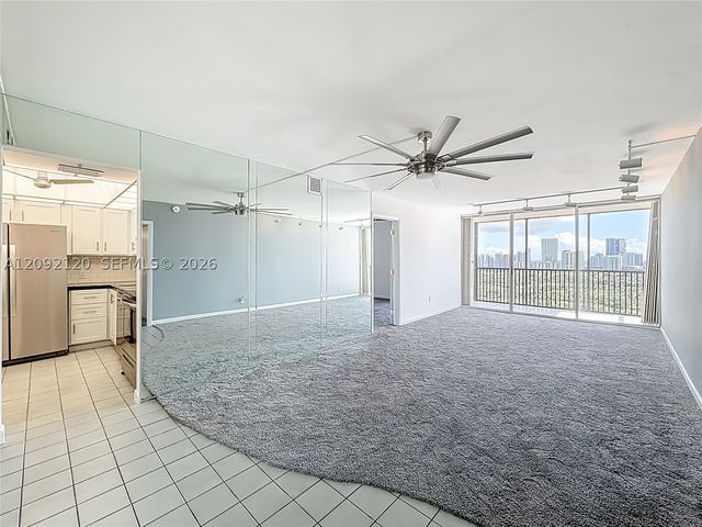 20301 W Country Club Dr. 2428, Aventura, FL 33180