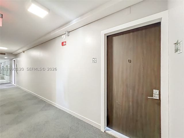 20301 W Country Club Dr. 2428, Aventura, FL 33180