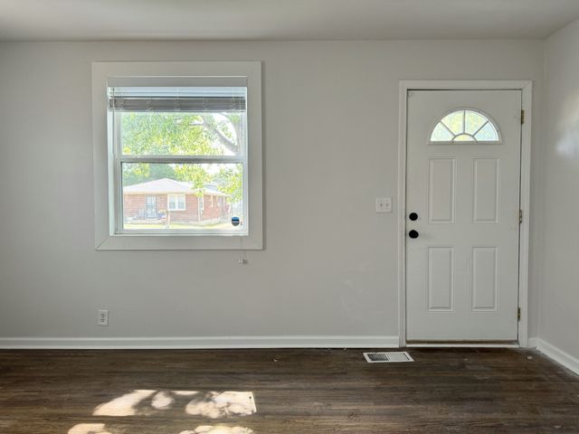 1718 24th Ave, N, Nashville, TN 37208