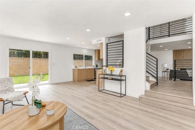 9220 Whitney, Cypress, CA 90630