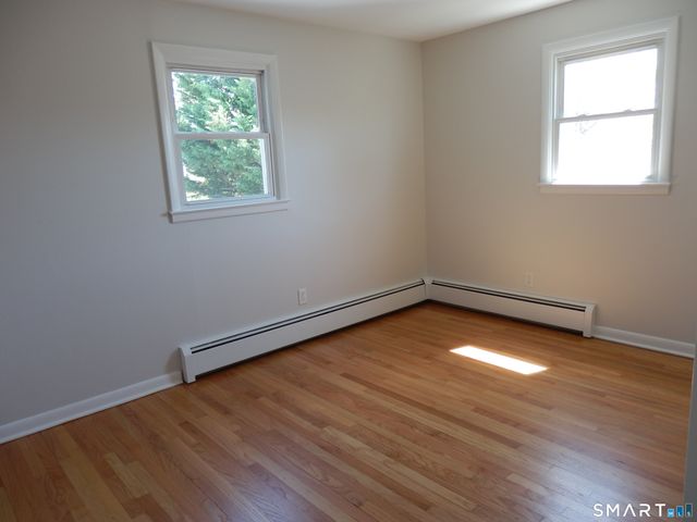 306 Grovers Avenue Second Floor, Bridgeport, CT 06605