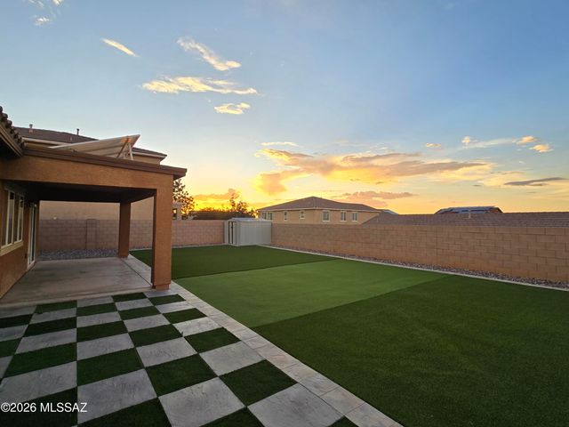 424 W RG Lee Place, Vail, AZ 85641
