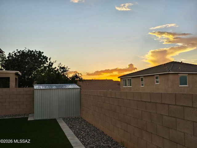 424 W RG Lee Place, Vail, AZ 85641