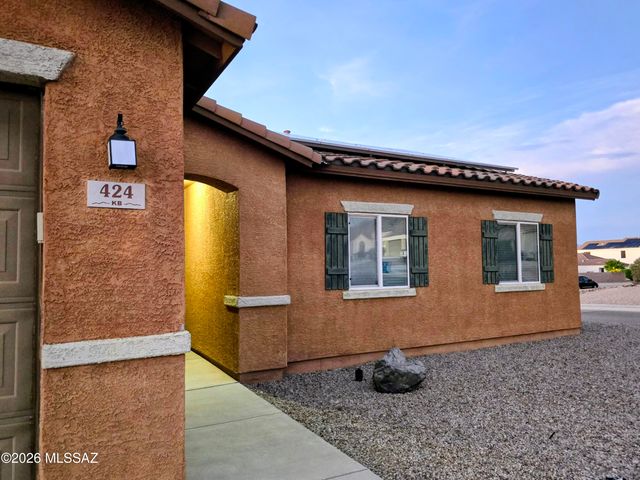 424 W RG Lee Place, Vail, AZ 85641
