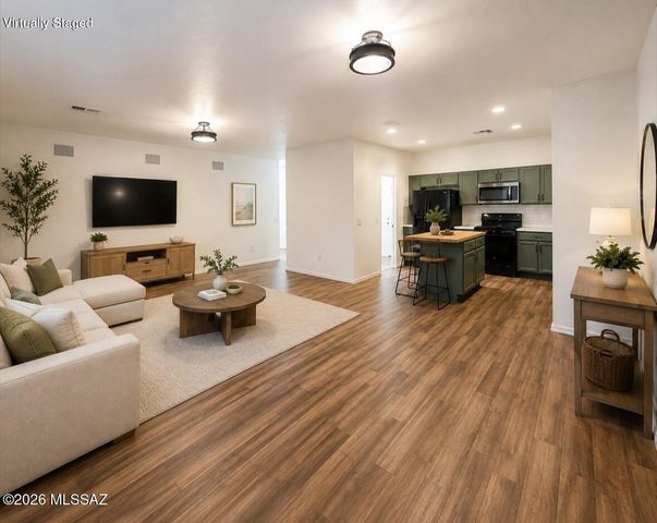 424 W RG Lee Place, Vail, AZ 85641