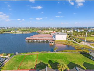 3607 Niko Court, Galveston, TX 77554