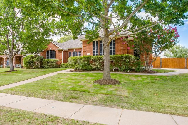 1820 Clear Summit Lane, Mansfield, TX 76063