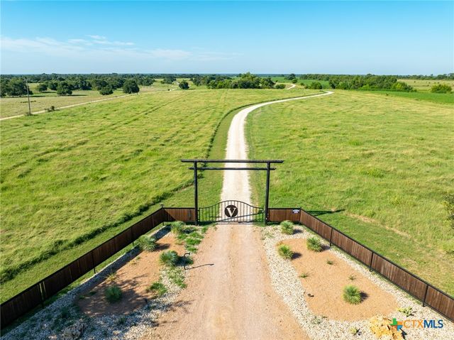 13391 County Line Road, Rogers, TX 76569
