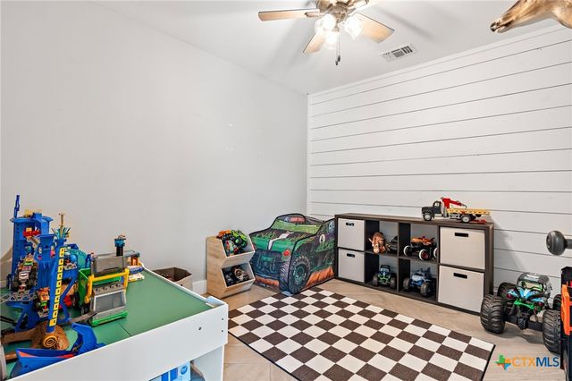 13391 County Line Road, Rogers, TX 76569