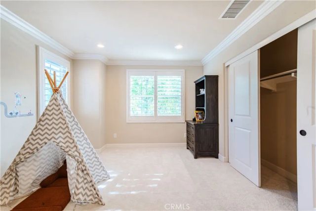 65 Rolling Green, Irvine, CA 92620