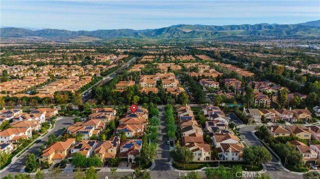 65 Rolling Green, Irvine, CA 92620