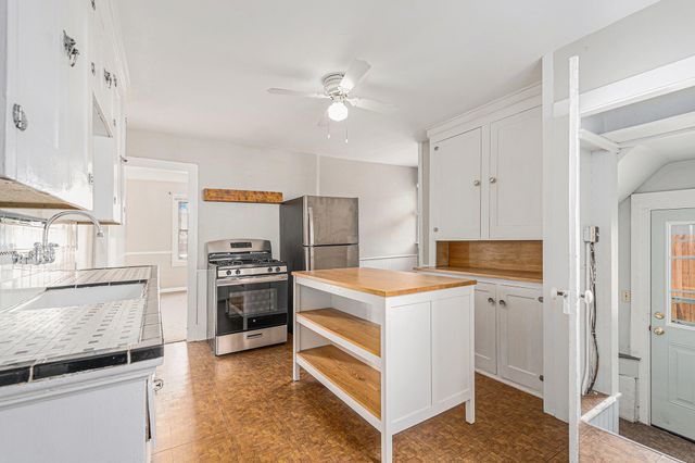 3981 White Street Sw, Grandville City, MI 49418