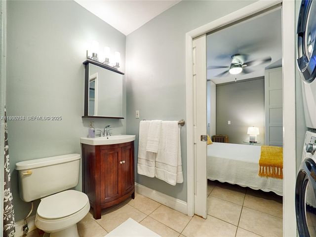 2308 SW 23rd Ter, Miami, FL 33145