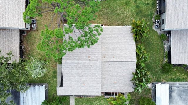 5677 SUMMER SIDE LANE 31B, Sarasota, FL 34231