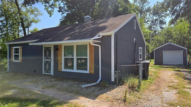 3615 Dover Street, Kansas City, KS 66106