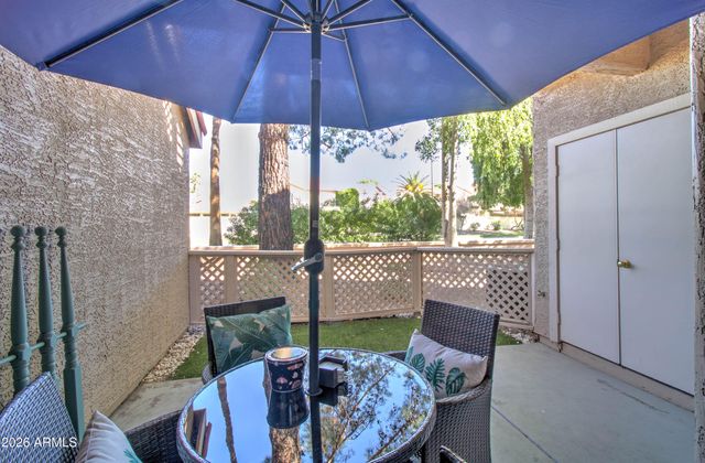 1633 E LAKESIDE Drive 170, Gilbert, AZ 85234