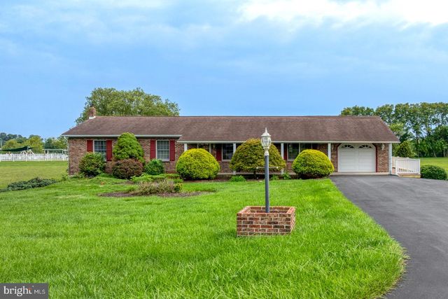 201 KELLEY CT, Grantville, PA 17028