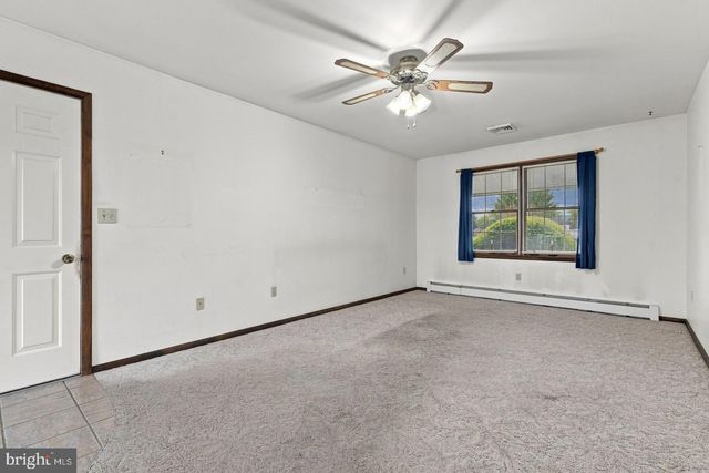 201 KELLEY CT, Grantville, PA 17028