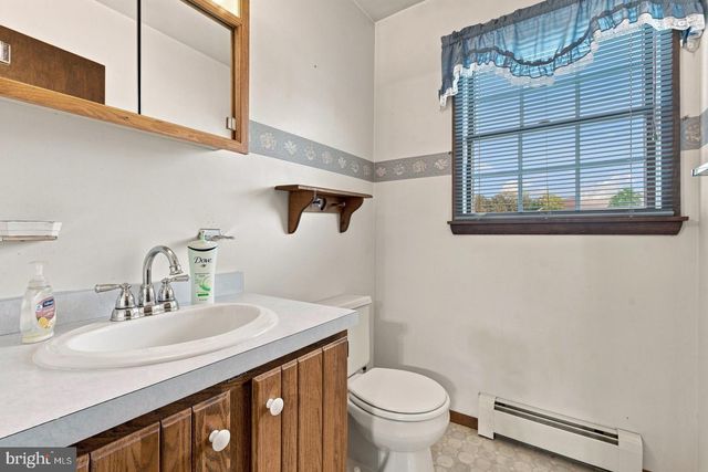 201 KELLEY CT, Grantville, PA 17028