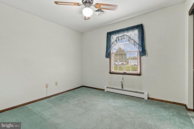 201 KELLEY CT, Grantville, PA 17028