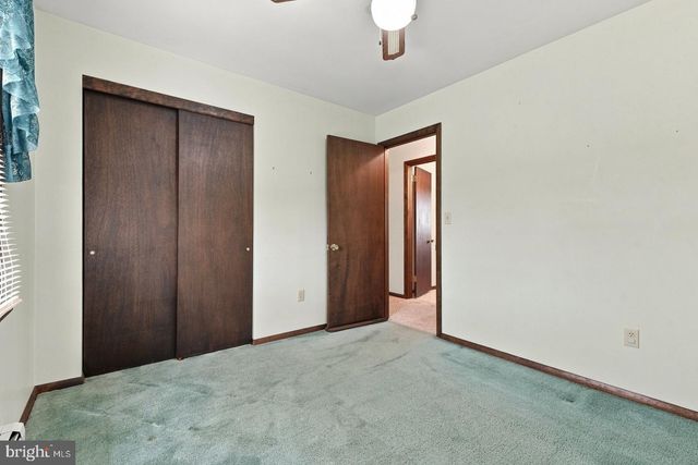 201 KELLEY CT, Grantville, PA 17028
