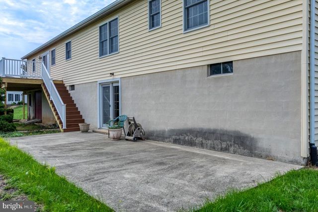 201 KELLEY CT, Grantville, PA 17028