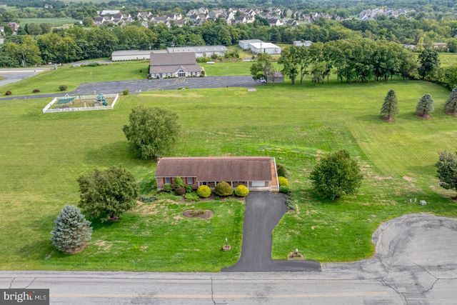 201 KELLEY CT, Grantville, PA 17028