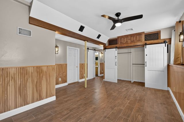 158 Amity St, Fall River, MA 02721
