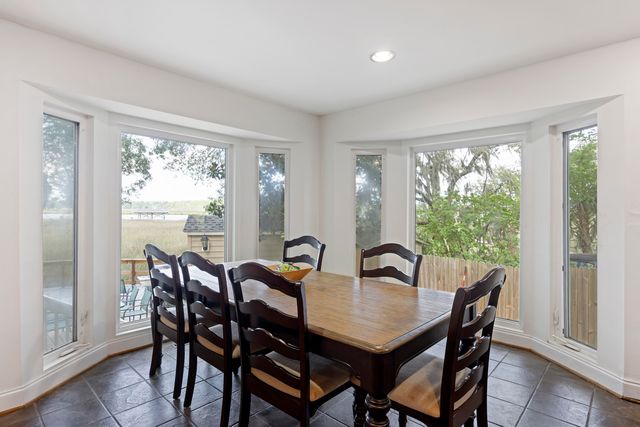 5703 Saint Angela Drive, North Charleston, SC 29418