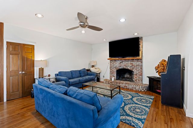 5703 Saint Angela Drive, North Charleston, SC 29418