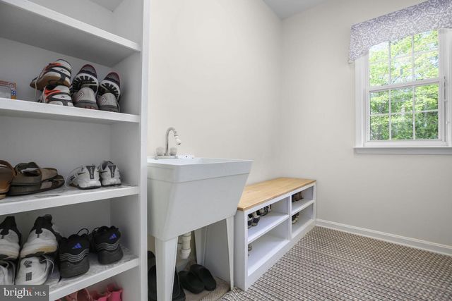 76 MISTY CREEK LN, Fredericksburg, VA 22406