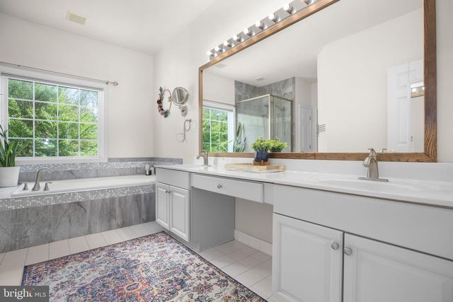 76 MISTY CREEK LN, Fredericksburg, VA 22406