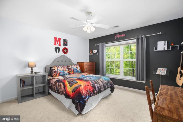 76 MISTY CREEK LN, Fredericksburg, VA 22406