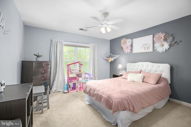 76 MISTY CREEK LN, Fredericksburg, VA 22406