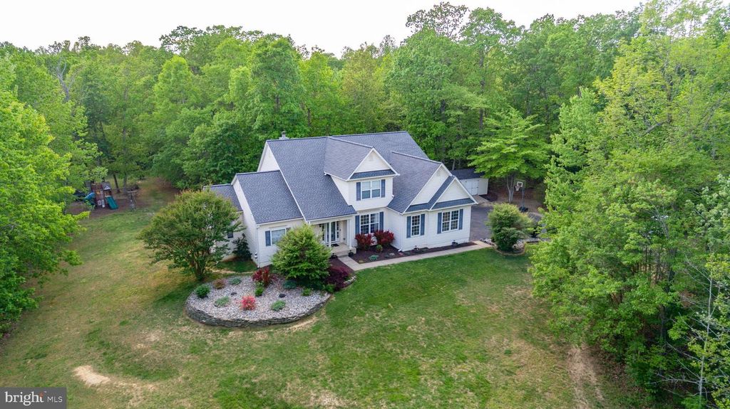 76 MISTY CREEK LN, Fredericksburg, VA 22406