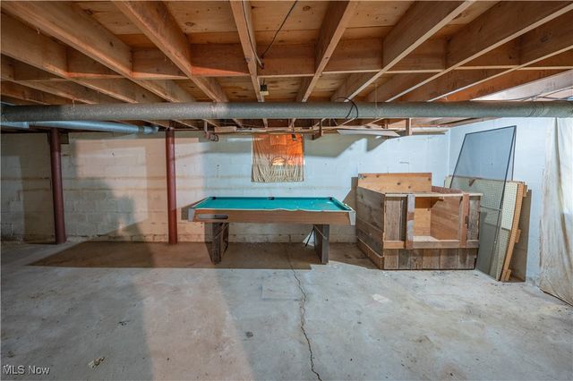 41 Burl Road, Parkersburg, WV 26104