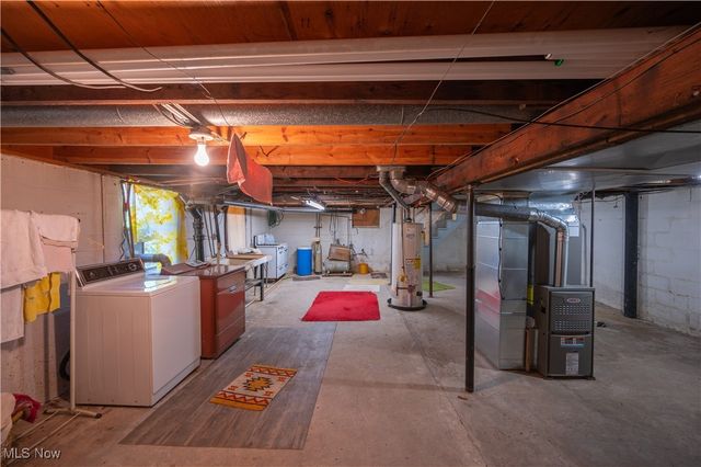 41 Burl Road, Parkersburg, WV 26104