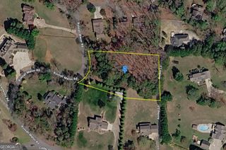 2000 Russell Manor, Hiawassee, GA 30546