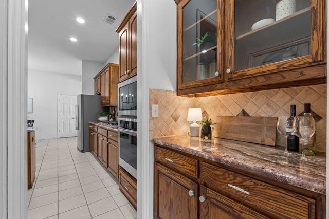4821 Ravendale Drive, Richardson, TX 75082