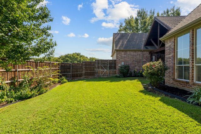 4821 Ravendale Drive, Richardson, TX 75082