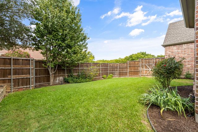 4821 Ravendale Drive, Richardson, TX 75082