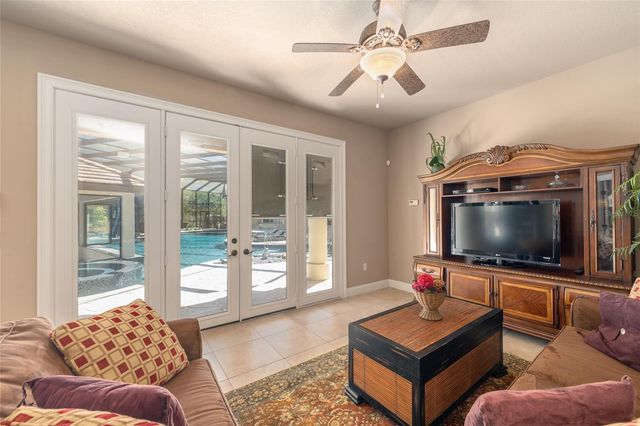 695 SE 47TH LOOP, Ocala, FL 34480